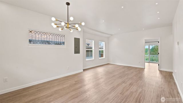 3315 E Grandview Avenue, Tacoma, WA 98404