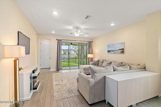 553 VISTA LAKE Circle, Ponte Vedra, FL 32081