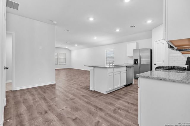 21231 Watercourse Way, San Antonio, TX 78266