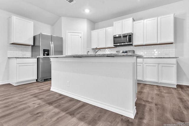 21231 Watercourse Way, San Antonio, TX 78266