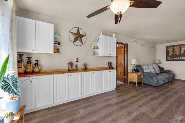 1259 S Winterhaven Dr, Pueblo West, CO 81007