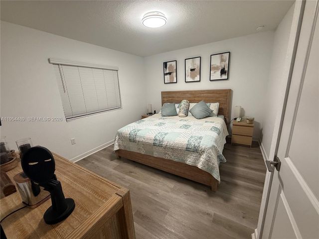 1043 SE 24th Ave, Homestead, FL 33035