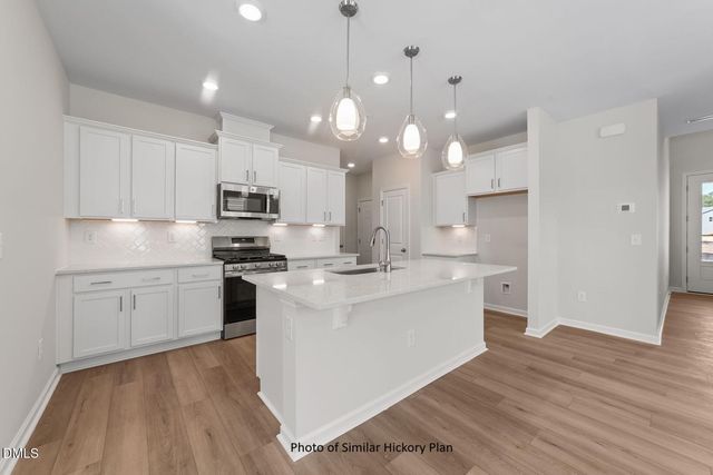 85 Railcar Way, Clayton, NC 27520