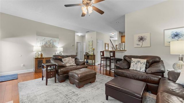 501 Lost Creek Drive, Woodstock, GA 30188