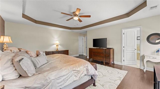 501 Lost Creek Drive, Woodstock, GA 30188