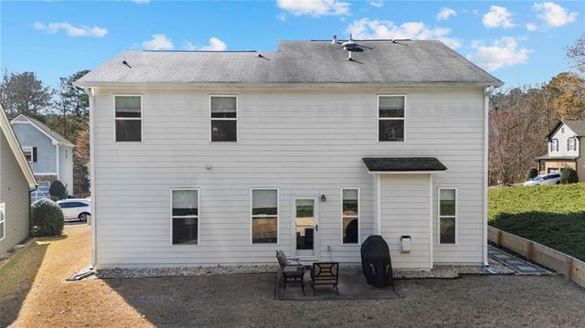 501 Lost Creek Drive, Woodstock, GA 30188