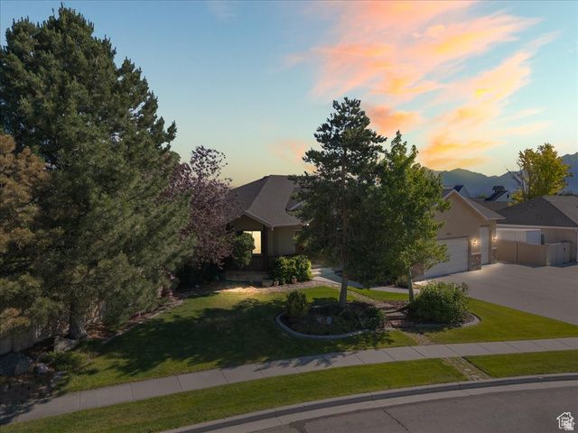 2602 W 11625 S, Riverton, UT 84095