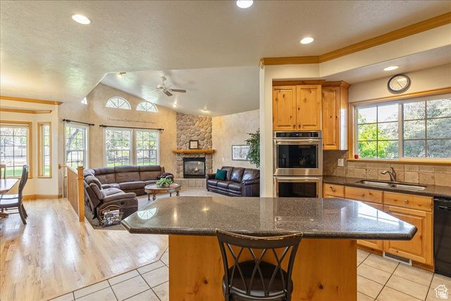 2602 W 11625 S, Riverton, UT 84095