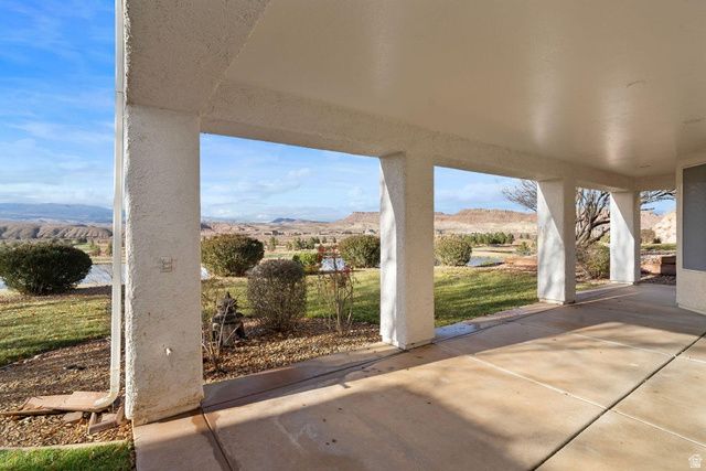 1866 W WIDE RIVER DR, St. George, UT 84790