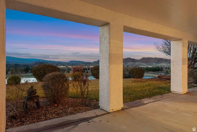 1866 W WIDE RIVER DR, St. George, UT 84790