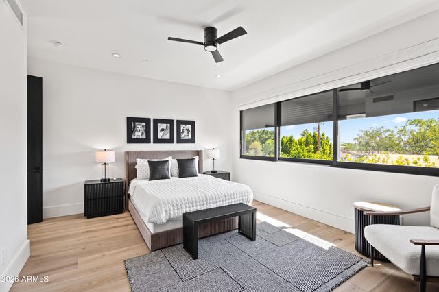 5143 E EXETER Boulevard, Phoenix, AZ 85018