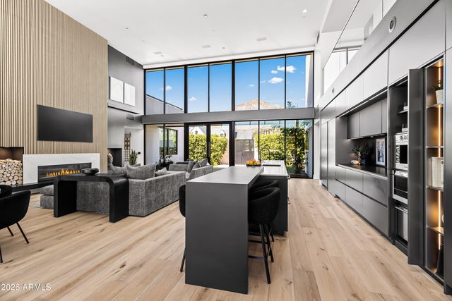 5143 E EXETER Boulevard, Phoenix, AZ 85018