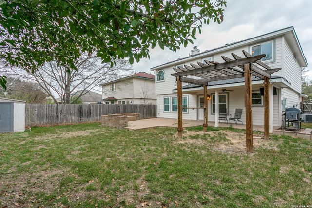 9038 Pinseeker, Selma, TX 78154