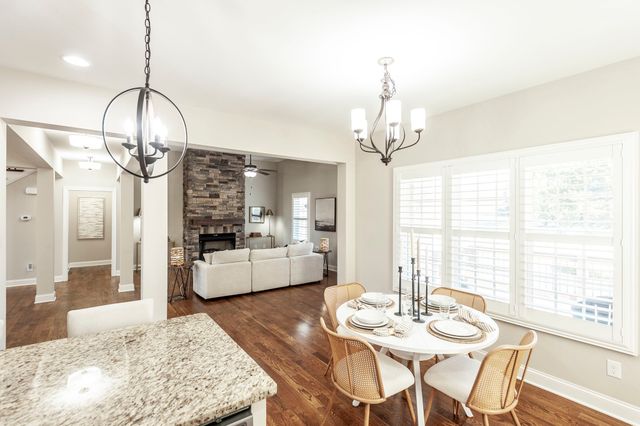 5563 Stacy Springs Rd, Springfield, TN 37172