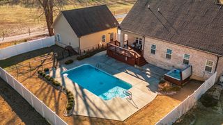 5563 Stacy Springs Rd, Springfield, TN 37172