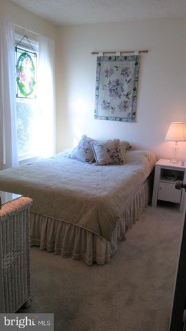 6029 SUNSET RIDGE CT, Centreville, VA 20121