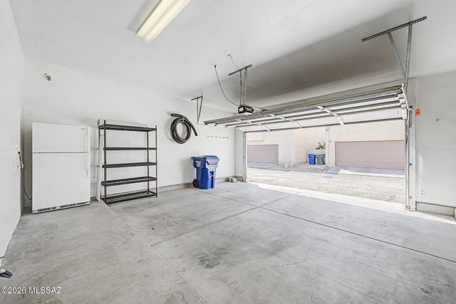 2469 N Silver Mosaic Drive, Tucson, AZ 85745