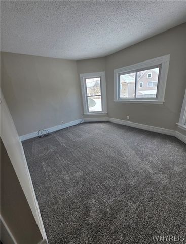 157 14th Street Upper front, Buffalo, NY 14213