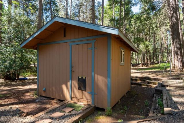 4715 Cody Lane, Forest Ranch, CA 95942