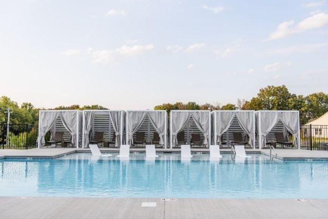 463 Tomlinson Pointe Dr, Mount Juliet, TN 37122