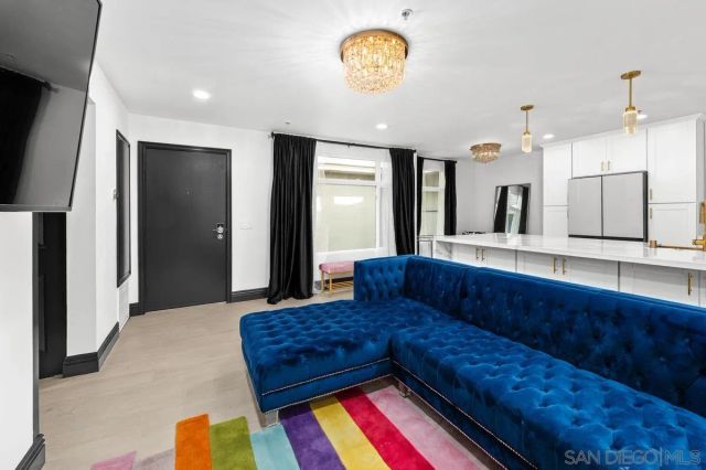 602 W Fir St 201, San Diego, CA 92101