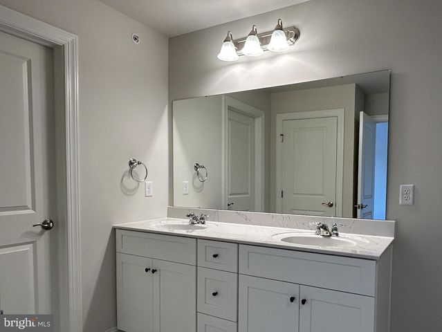 134 MAGNOLIA DR, Middletown, PA 17057