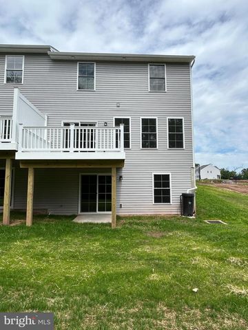 134 MAGNOLIA DR, Middletown, PA 17057