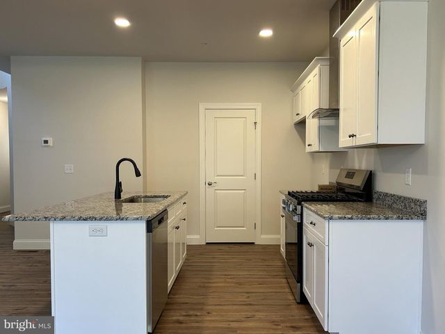 134 MAGNOLIA DR, Middletown, PA 17057