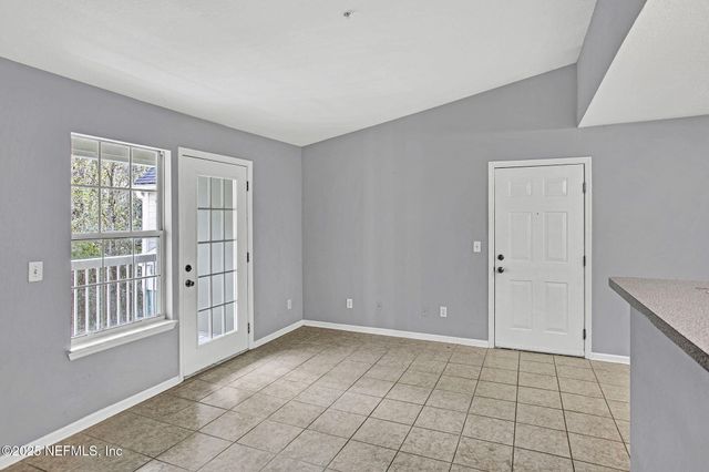 7701 TIMBERLIN PARK Boulevard 836, Jacksonville, FL 32256