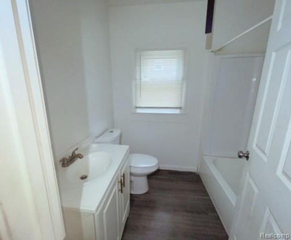 2491-2493 Calvert Avenue, Detroit, MI 48206