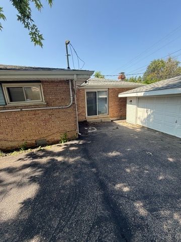 16249 Damen Avenue, Markham, IL 60428