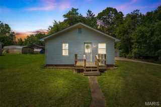 1249 Old Jackson Road, Farmington, MO 63640