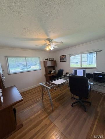 12216 CHERYL Court, St Louis, MO 63128