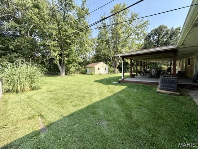 12216 CHERYL Court, St Louis, MO 63128