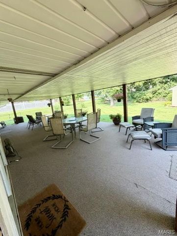 12216 CHERYL Court, St Louis, MO 63128