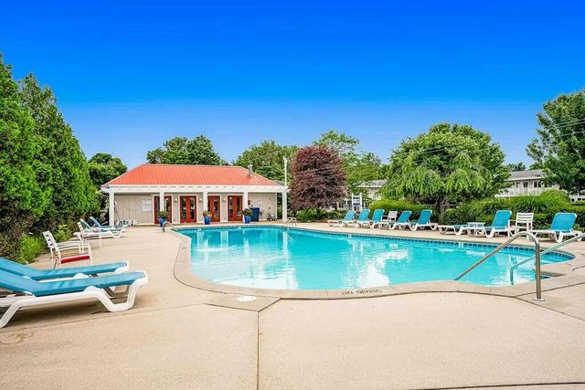 320 S Blue Star Highway 1, Douglas Vllg, MI 49406