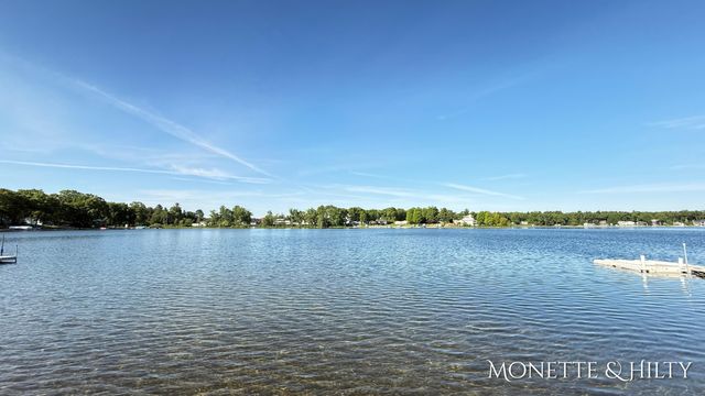 2550 Cove Road, Dalton Twp, MI 49457
