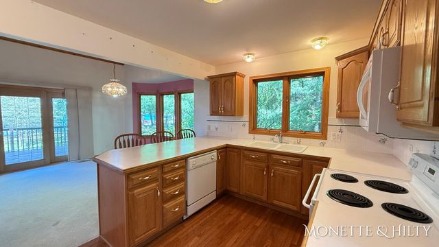 2550 Cove Road, Dalton Twp, MI 49457