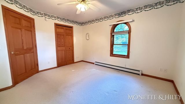 2550 Cove Road, Dalton Twp, MI 49457