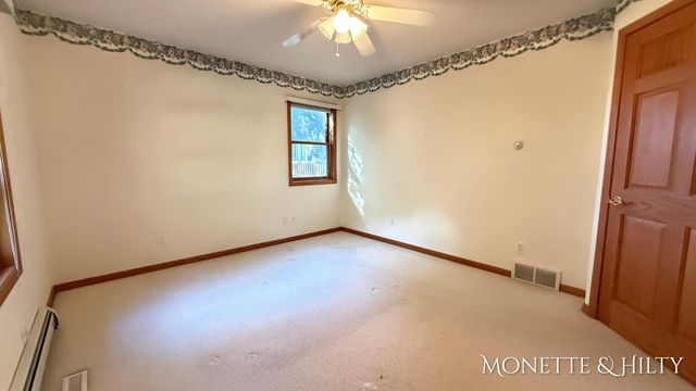 2550 Cove Road, Dalton Twp, MI 49457
