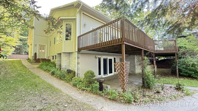 2550 Cove Road, Dalton Twp, MI 49457