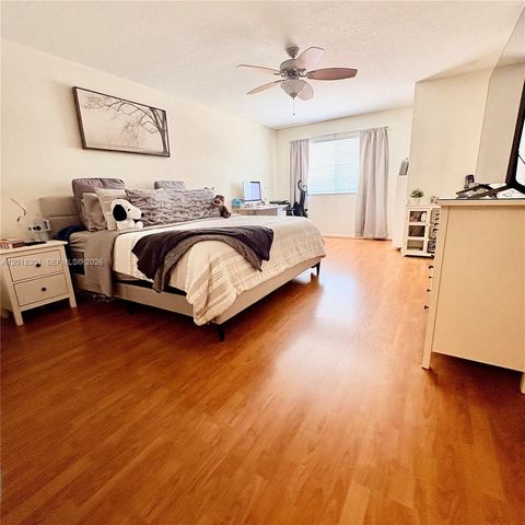 9020 NW 38th Dr 5, Coral Springs, FL 33065