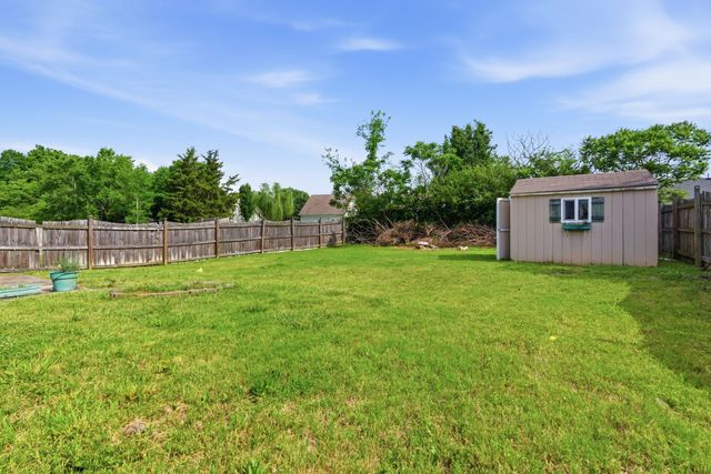 5681 Dory Dr, Antioch, TN 37013