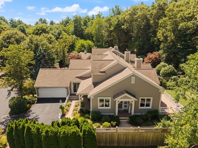 231 Nobscot Rd 231, Sudbury, MA 01776