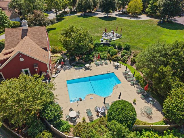 231 Nobscot Rd 231, Sudbury, MA 01776