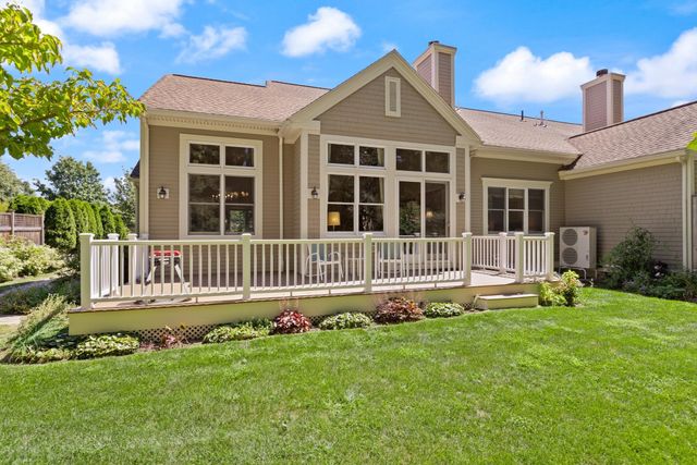 231 Nobscot Rd 231, Sudbury, MA 01776