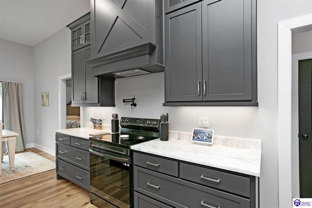 400 Ashwood Avenue, Elizabethtown, KY 42701