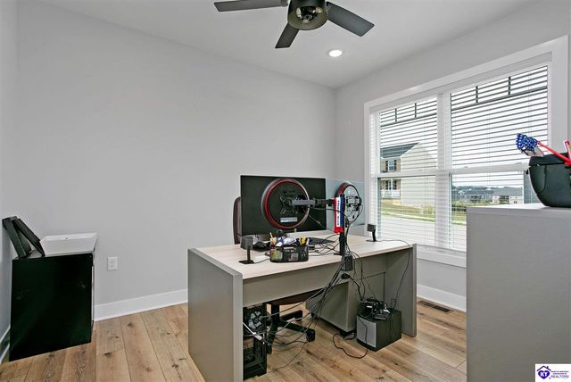 400 Ashwood Avenue, Elizabethtown, KY 42701