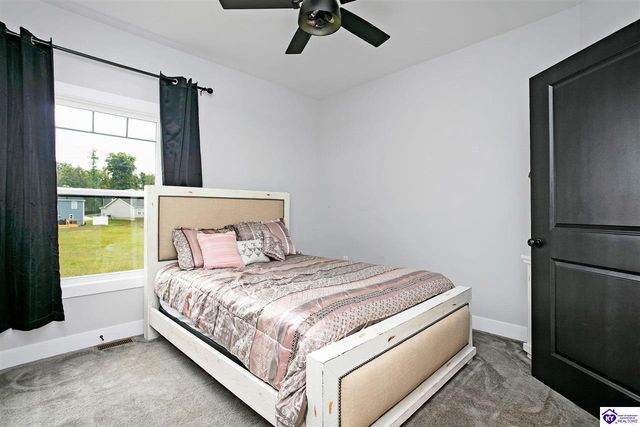 400 Ashwood Avenue, Elizabethtown, KY 42701