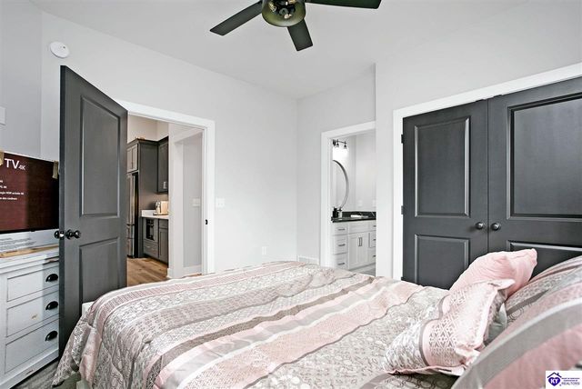 400 Ashwood Avenue, Elizabethtown, KY 42701